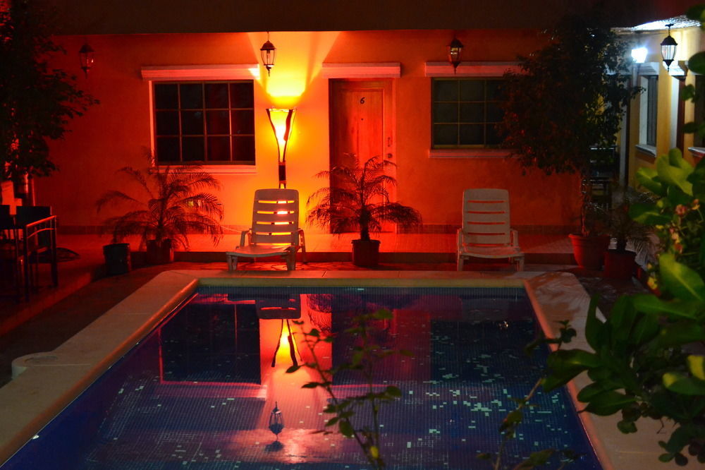 גרנאדה Fullmoon Hotel מראה חיצוני תמונה